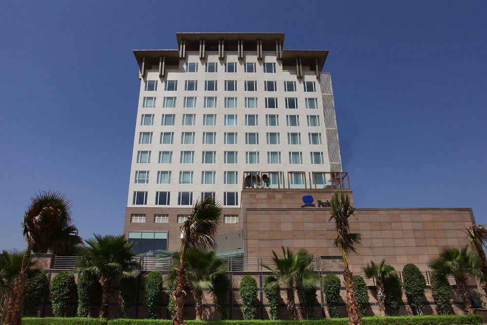 Hotel Park Plaza Shahdara Nueva Delhi Exterior foto
