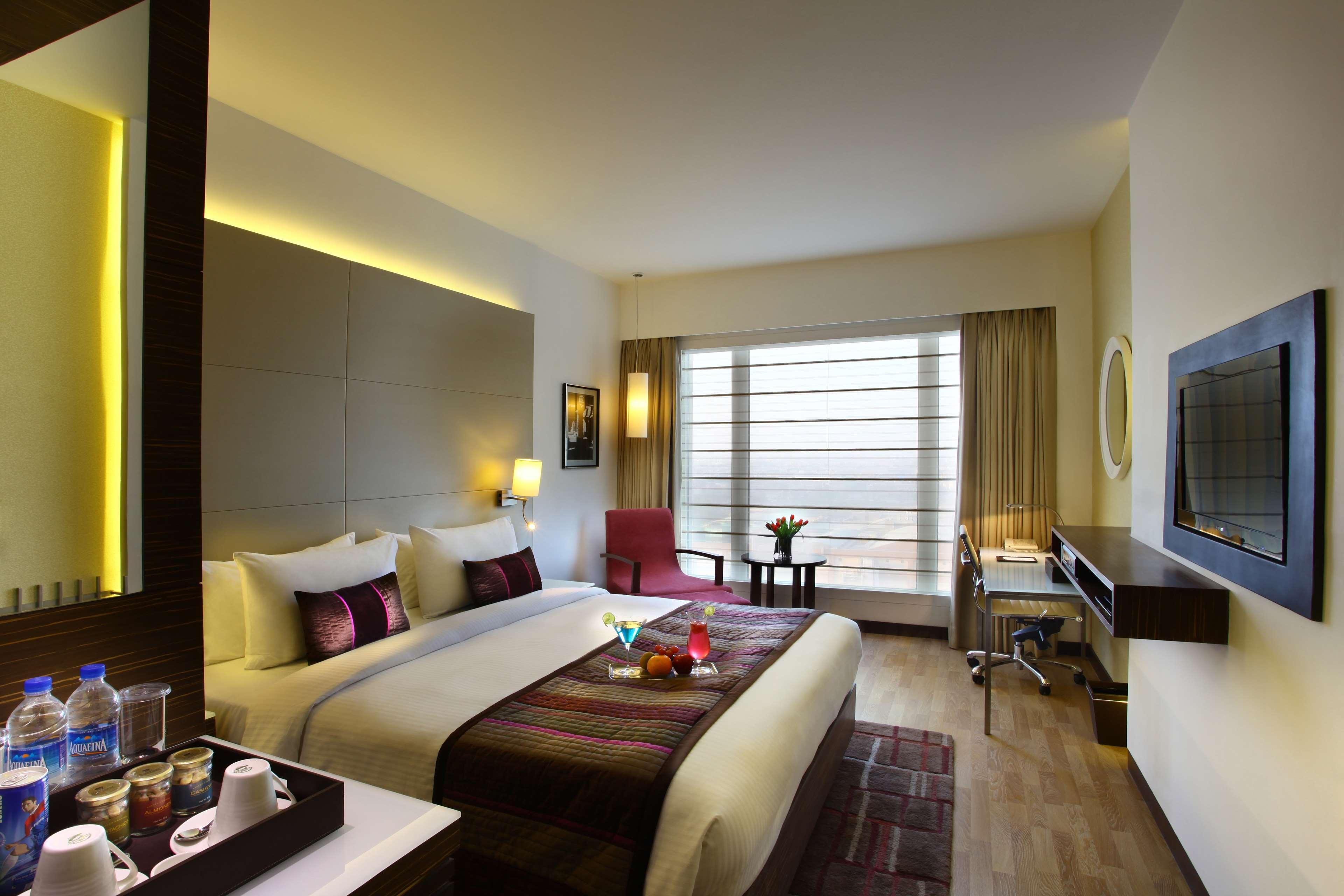 Hotel Park Plaza Shahdara Nueva Delhi Exterior foto
