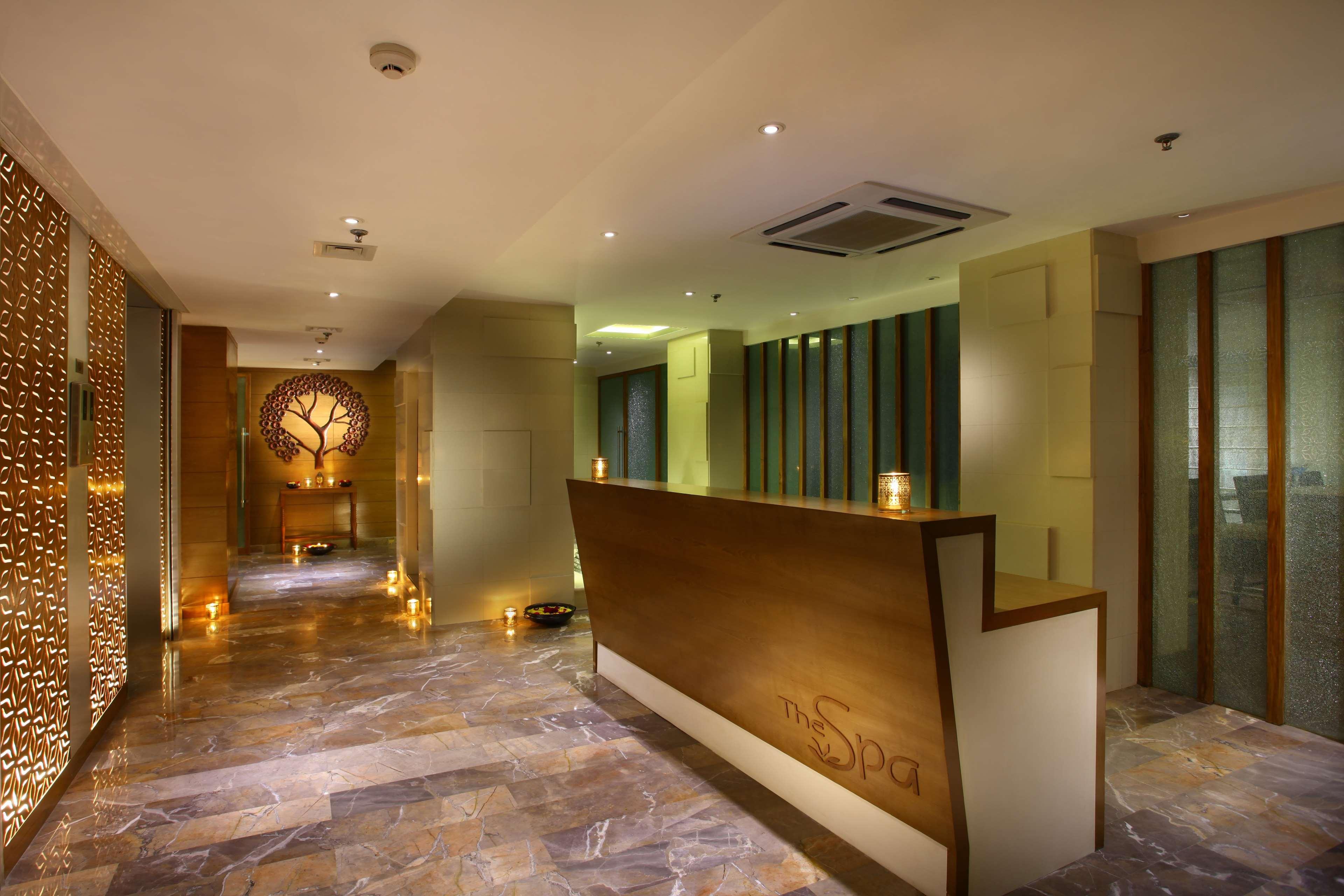 Hotel Park Plaza Shahdara Nueva Delhi Exterior foto