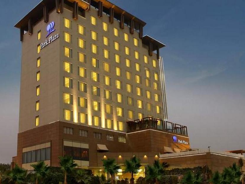 Hotel Park Plaza Shahdara Nueva Delhi Exterior foto