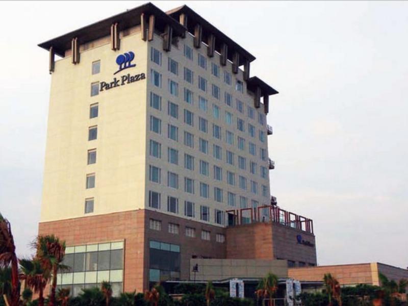 Hotel Park Plaza Shahdara Nueva Delhi Exterior foto